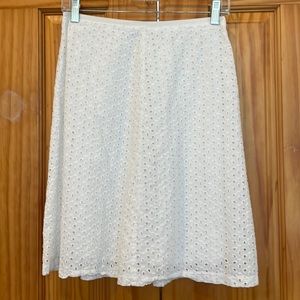 Paradigma white Eyelet skirt size 4